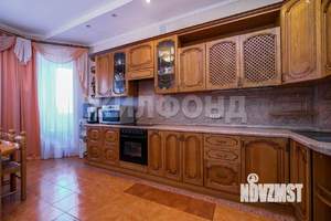 4-к квартира, вторичка, 159м2, 3/3 этаж