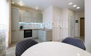 2-к квартира, вторичка, 62м2, 8/25 этаж
