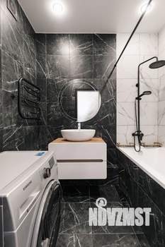 3-к квартира, вторичка, 58м2, 9/17 этаж