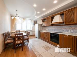 4-к квартира, вторичка, 132м2, 9/10 этаж
