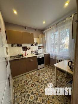 2-к квартира, вторичка, 43м2, 1/5 этаж