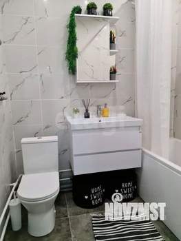 2-к квартира, вторичка, 63м2, 3/17 этаж