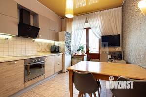 2-к квартира, вторичка, 62м2, 13/14 этаж