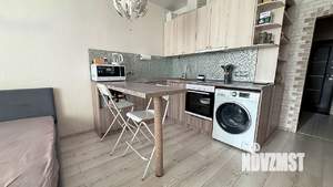 Студия квартира, вторичка, 33м2, 10/18 этаж