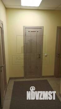 4-к квартира, вторичка, 107м2, 1/9 этаж