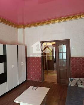 2-к квартира, вторичка, 53м2, 1/3 этаж
