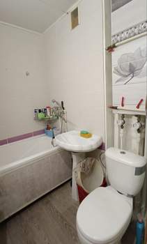 3-к квартира, вторичка, 58м2, 4/5 этаж