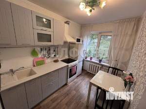 2-к квартира, вторичка, 42м2, 1/9 этаж