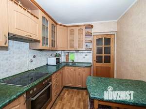 2-к квартира, вторичка, 53м2, 1/9 этаж