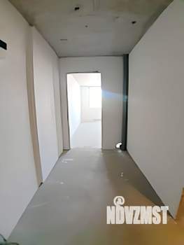 Студия квартира, вторичка, 34м2, 3/27 этаж