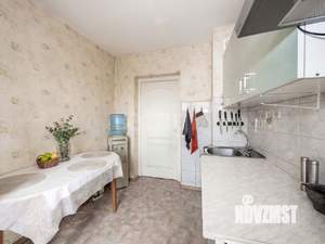 3-к квартира, вторичка, 96м2, 9/10 этаж