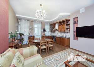 3-к квартира, вторичка, 138м2, 11/13 этаж