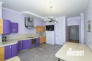 2-к квартира, вторичка, 90м2, 13/22 этаж