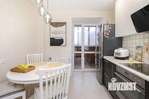 2-к квартира, вторичка, 81м2, 7/15 этаж