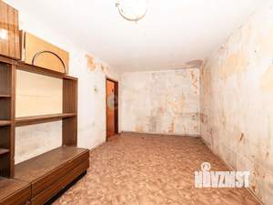 2-к квартира, вторичка, 43м2, 1/9 этаж