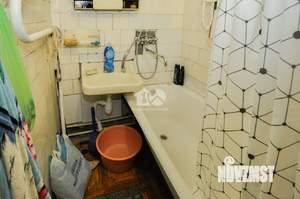 4-к квартира, вторичка, 60м2, 2/5 этаж