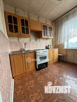 2-к квартира, вторичка, 52м2, 9/9 этаж