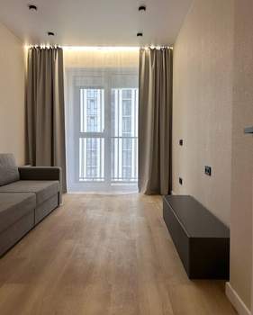 3-к квартира, вторичка, 75м2, 20/28 этаж