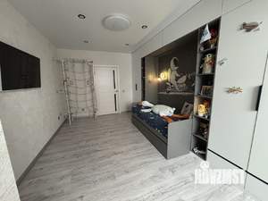 3-к квартира, вторичка, 100м2, 9/14 этаж