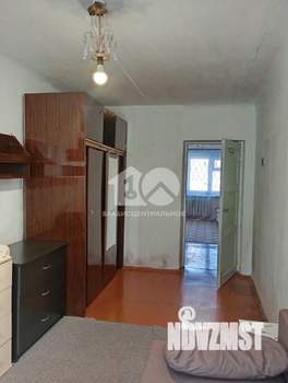 3-к квартира, вторичка, 58м2, 1/5 этаж