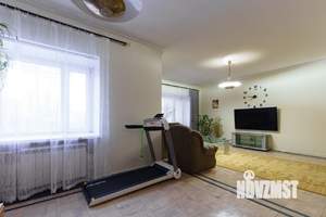 3-к квартира, вторичка, 140м2, 4/15 этаж