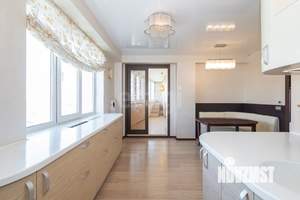 3-к квартира, вторичка, 135м2, 15/21 этаж