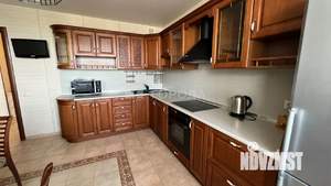 2-к квартира, вторичка, 61м2, 11/17 этаж