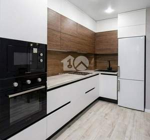 3-к квартира, вторичка, 70м2, 13/26 этаж