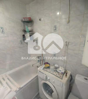 2-к квартира, вторичка, 40м2, 1/4 этаж