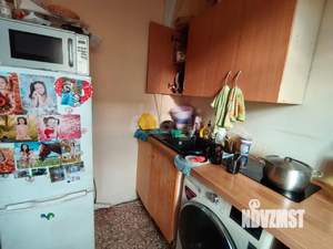 2-к квартира, вторичка, 49м2, 1/5 этаж