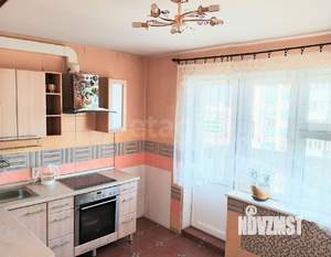 2-к квартира, вторичка, 62м2, 10/18 этаж