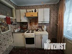 2-к квартира, вторичка, 43м2, 1/5 этаж