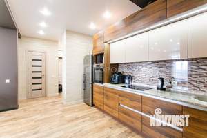 3-к квартира, вторичка, 68м2, 10/14 этаж