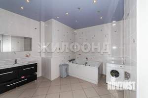 3-к квартира, вторичка, 120м2, 16/23 этаж