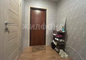 Студия квартира, вторичка, 33м2, 1/10 этаж