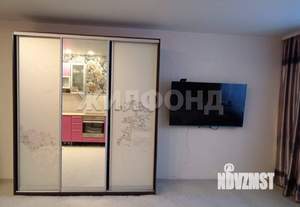 2-к квартира, вторичка, 58м2, 1/10 этаж