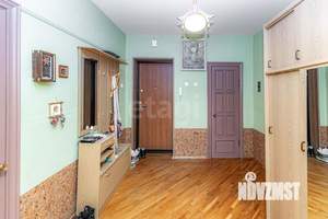4-к квартира, вторичка, 93м2, 5/5 этаж