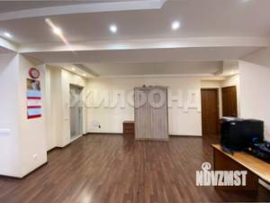 3-к квартира, вторичка, 96м2, 8/10 этаж