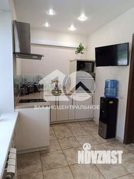 2-к квартира, вторичка, 70м2, 1/4 этаж