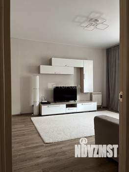 2-к квартира, вторичка, 61м2, 8/17 этаж