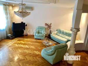 3-к квартира, вторичка, 157м2, 2/9 этаж