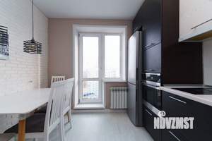 2-к квартира, вторичка, 58м2, 10/10 этаж