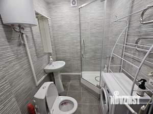 Студия квартира, вторичка, 33м2, 10/10 этаж