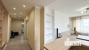 2-к квартира, вторичка, 66м2, 21/27 этаж