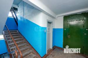 3-к квартира, вторичка, 58м2, 9/9 этаж