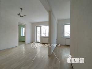 3-к квартира, вторичка, 58м2, 3/5 этаж