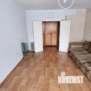 3-к квартира, вторичка, 64м2, 1/4 этаж