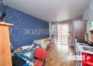 4-к квартира, вторичка, 125м2, 1/9 этаж