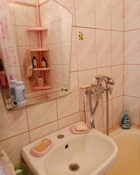 3-к квартира, вторичка, 58м2, 4/5 этаж