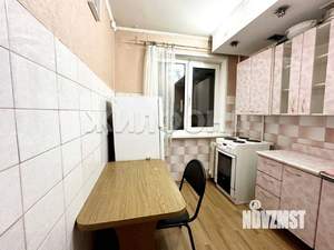 4-к квартира, вторичка, 61м2, 3/5 этаж